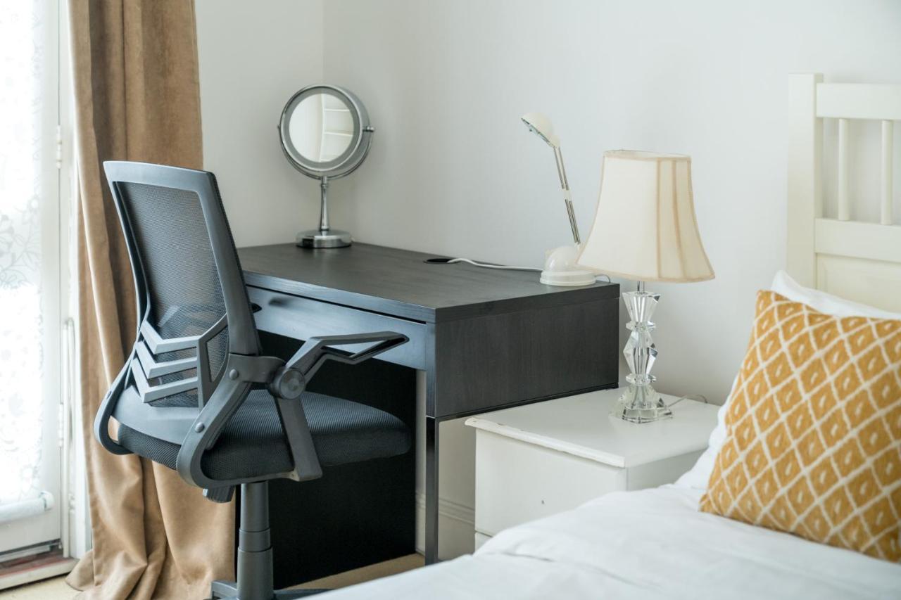 Crossharbour Canary Wharf 2 Bed Duplex Apartment Londres Extérieur photo
