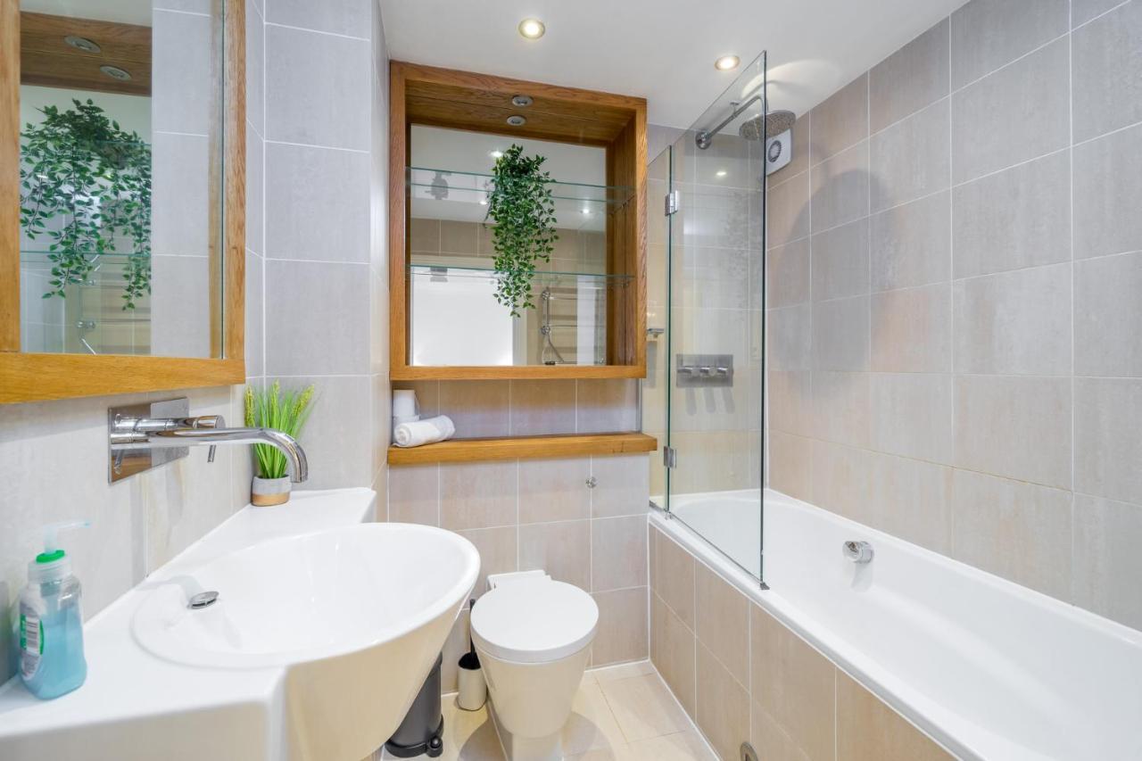 Crossharbour Canary Wharf 2 Bed Duplex Apartment Londres Extérieur photo
